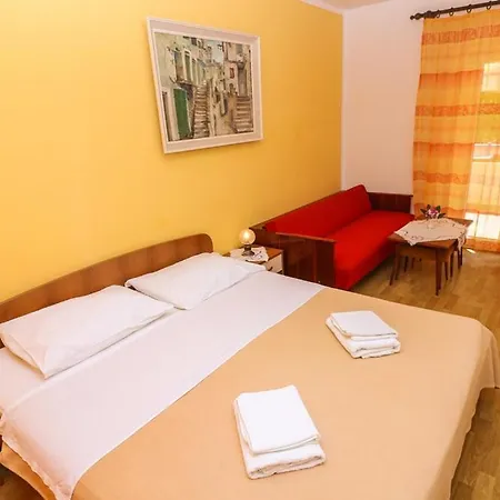 Double Rooms Tomica 2 With Balcony Baska  Exterior photo